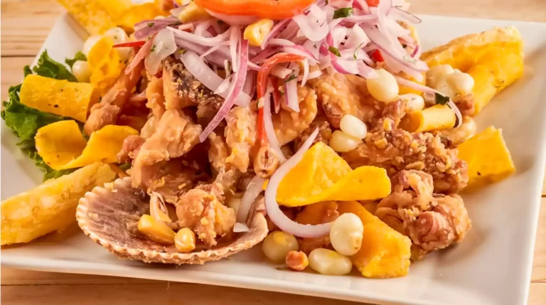 JALEA DE PESCADO: ¡El festín del mar en tu mesa! JALEA DE PESCADO: ¡El festín del mar en tu mesa!